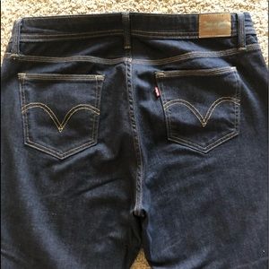 Levi’s Jeans